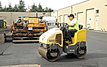 asphalt paving
